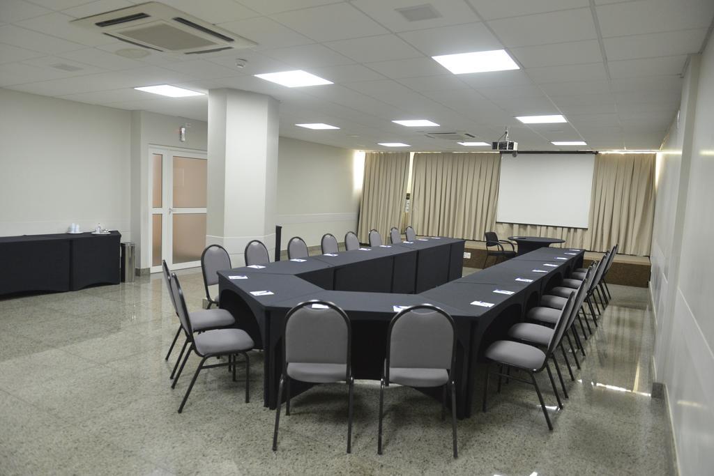 Oitis Hotel Goiânia Kültér fotó